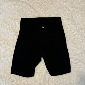 Lululemon Align Women’s high rise bike shorts 8 inch black